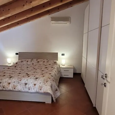 Apartment Relax A Due Passi Dal Castello Estense *